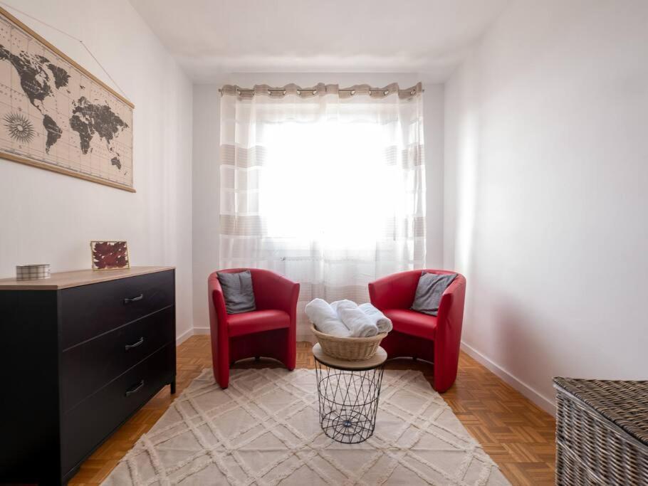 Le Bugatti - Centre - 4 Personnes - Reve Au Mans Apartment Le Mans Bagian luar foto